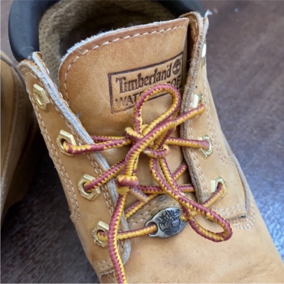 Vintage Timberland Classic Leather Boots - Picture 3 of 8